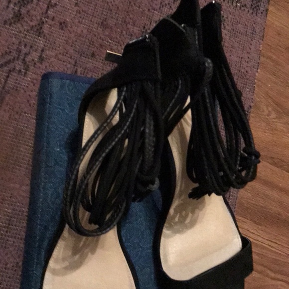 Shoes - Picture 3 of 5